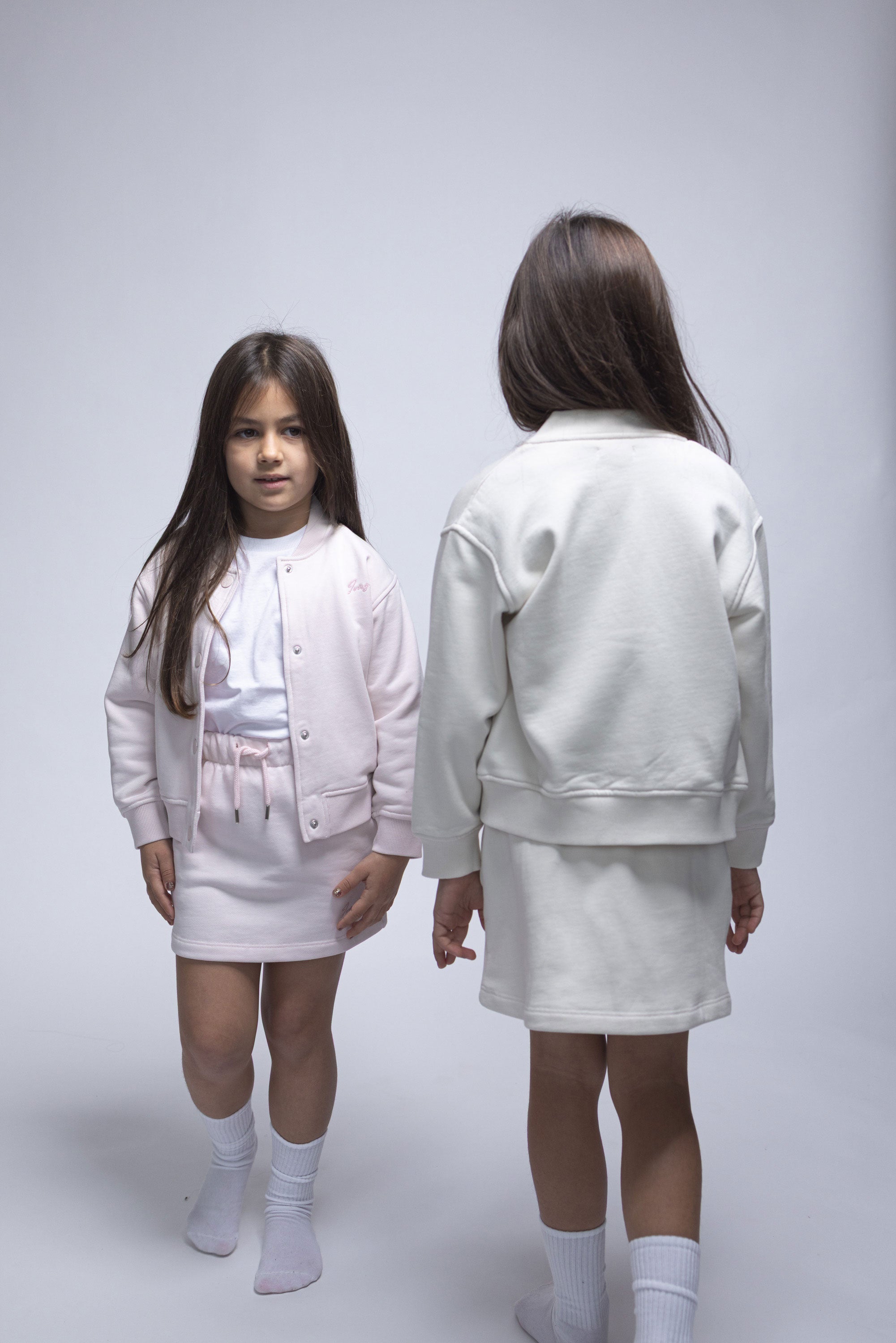 JUPE DROITE À LIENS DE SERRAGE